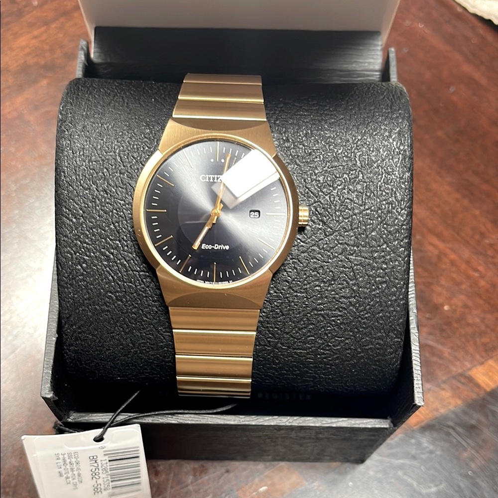 Citizen Eco-Drive Axiom Watch